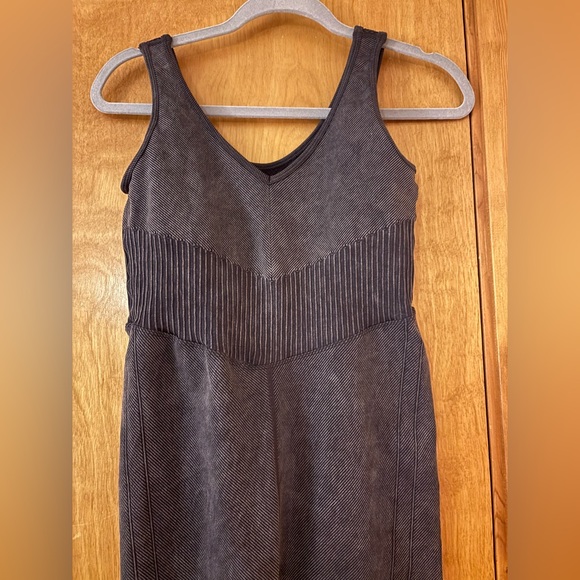 Harmony Balance Medium Workout Gray Jumpsuit - Picture 4 of 8